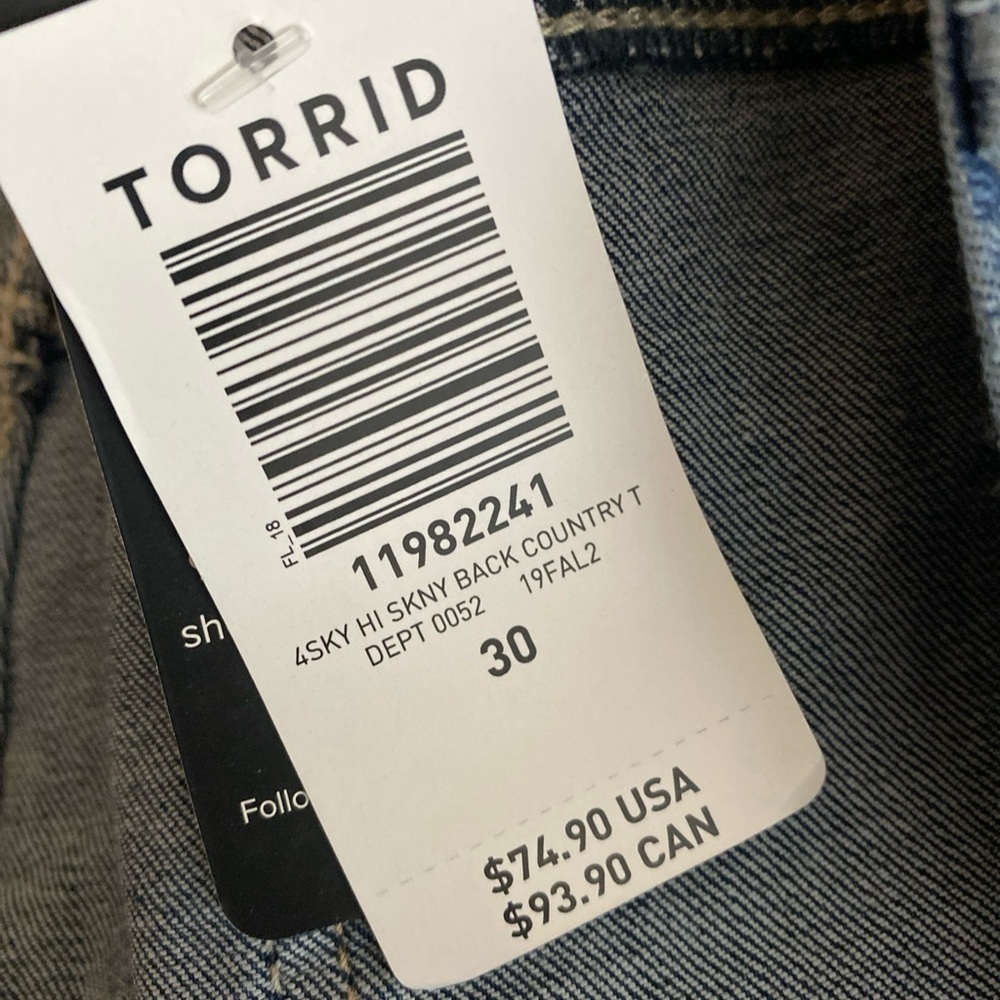 Torrid Sky High Skinny Jeans  30T Premium Stretch Skinny Country Blue Denim - Picture 4 of 6